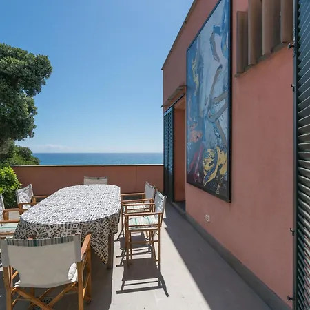 Sibilla Doltremare - Sestri Sestri Levante